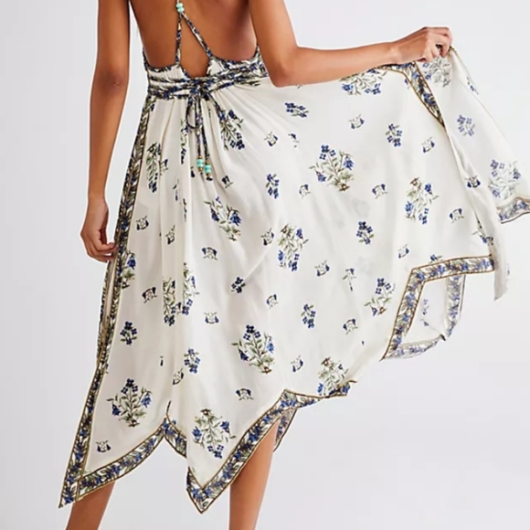 Free People Art Nouveau Maxi Dress Strappy Floral Print Asymmetrical Hem Sm NWT - Picture 3 of 15
